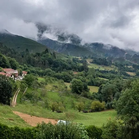 Casas Rurales La Tahona De Besnes