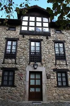 Casas Rurales La Tahona De Besnes * Alles