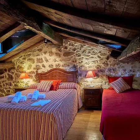 Otel Casas Rurales La Tahona De Besnes