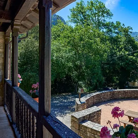 Casa rural Complejo Rural La Tahona De Besnes