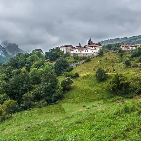 Casas Rurales La Tahona De Besnes Otel