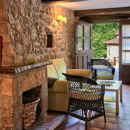 Casas Rurales La Tahona De Besnes *